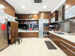 Oxley Road (D9), Terrace #639521711